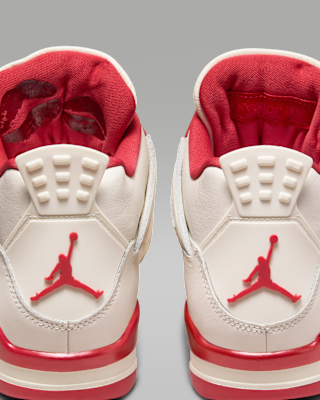 WMNS+AIR+JORDAN+4+RETRO.png